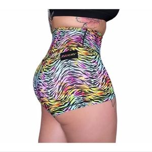 Peachy Athletic Daredevil Vixen shorts